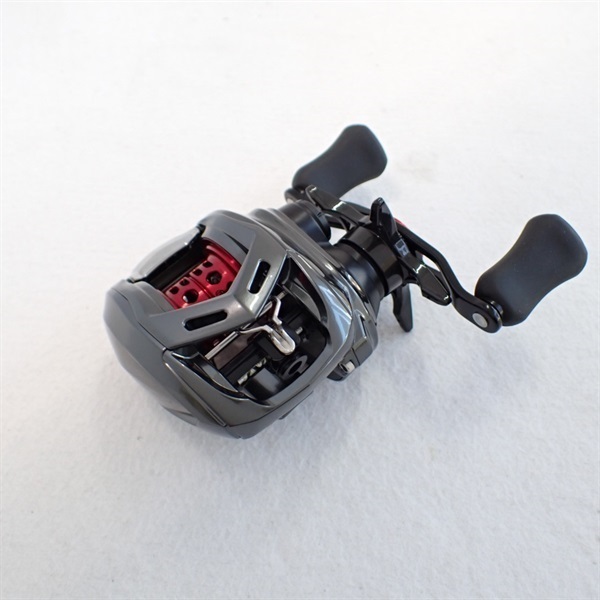 ２０アルファスエアＴＷ８，６Ｌ